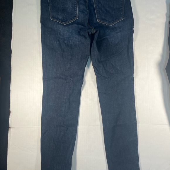 Lot of 3 Old Navy Rockstar Jeans Sizes 8 & 6 - Picture 4 of 10